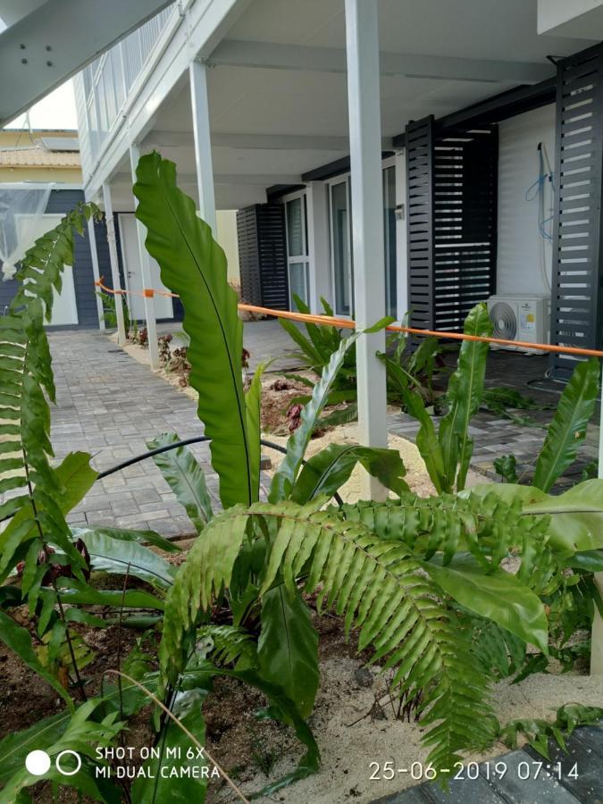 Christmas Island Apartments Flying Fish Cove Exterior photo