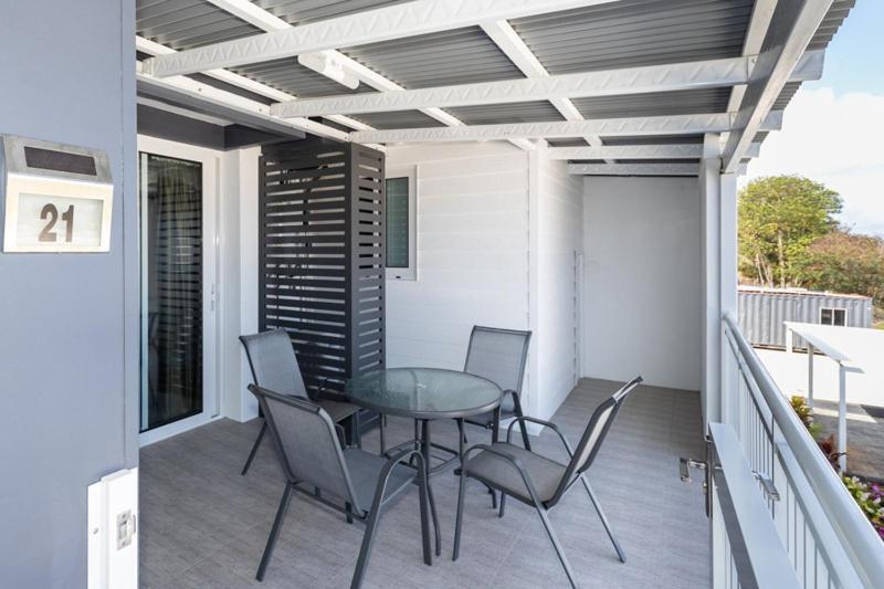 Christmas Island Apartments Flying Fish Cove Exterior photo